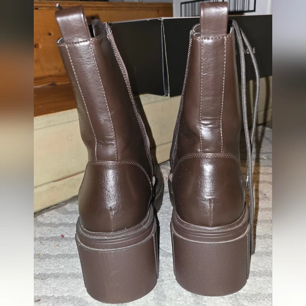 American Eagle Outfitters Womens Size 11 Dark Brown Lace Up Boots & BOX - Picture 6 of 10